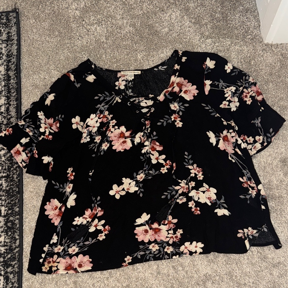 American Eagle Outfitters Black Floral Blouse